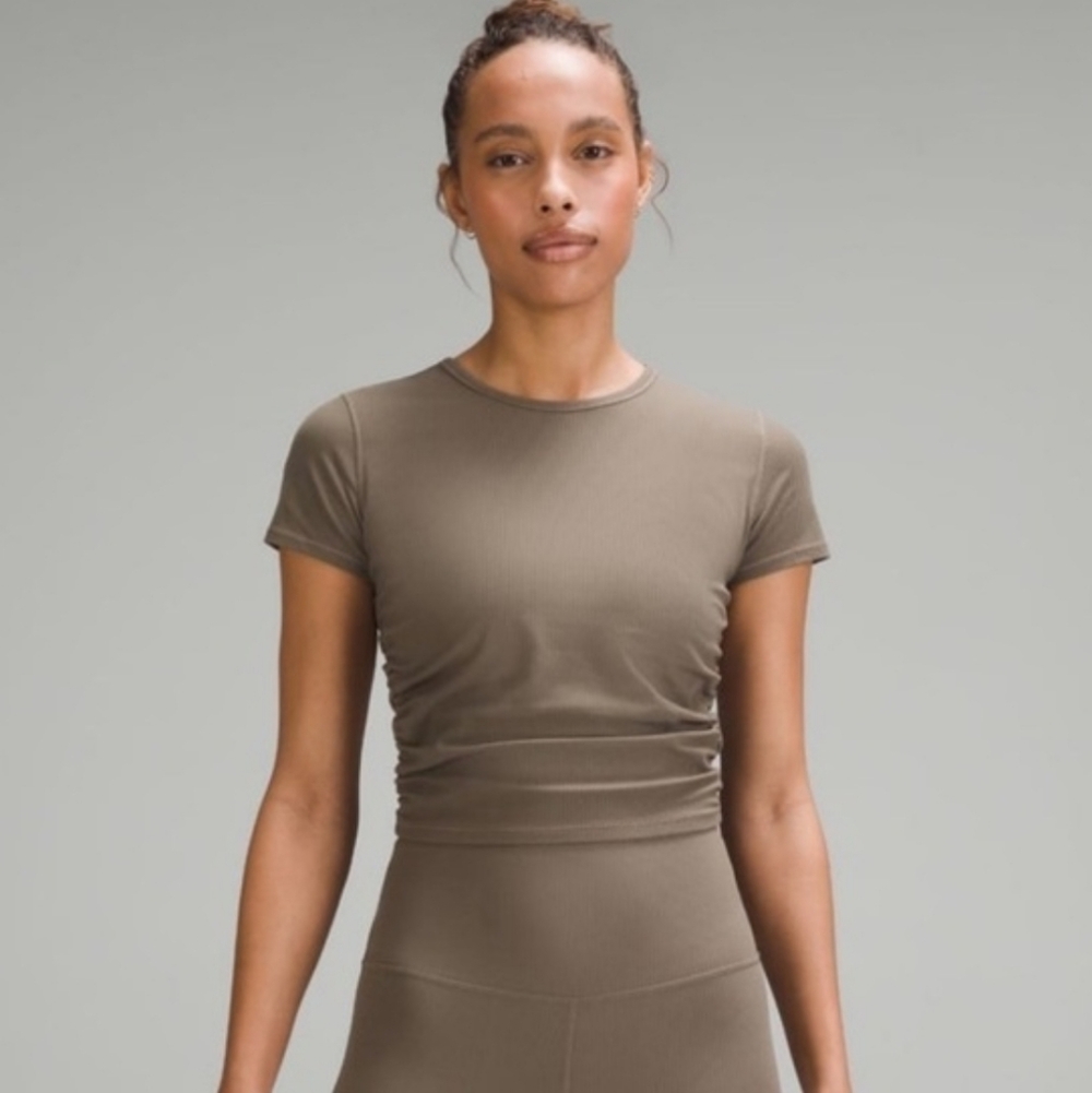 Lululemon All It Takes ribbed Nulu tee